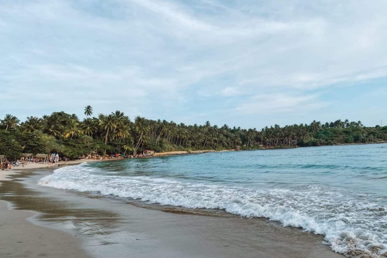Hiriketiya Beach