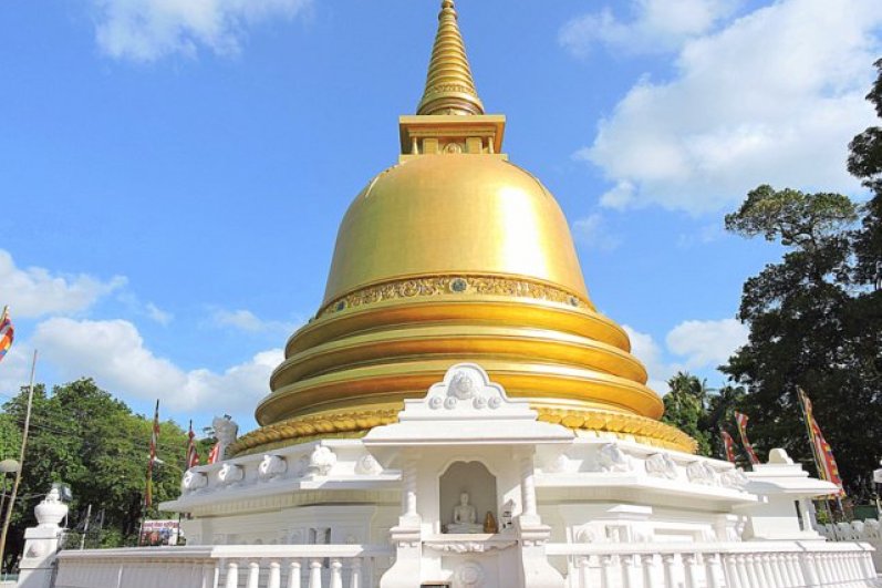 Dambulla Royal Cave Temple