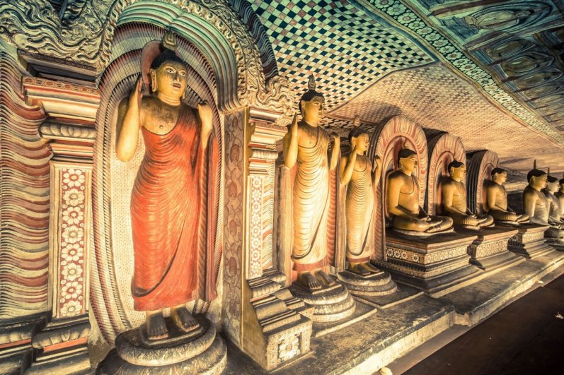 Dambulla Royal Cave Temple