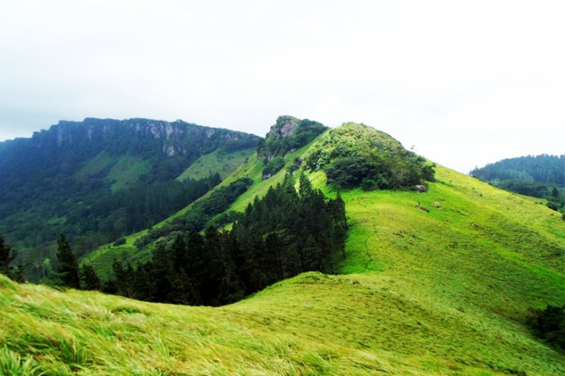 Hanthana Mountain Sri Lanka